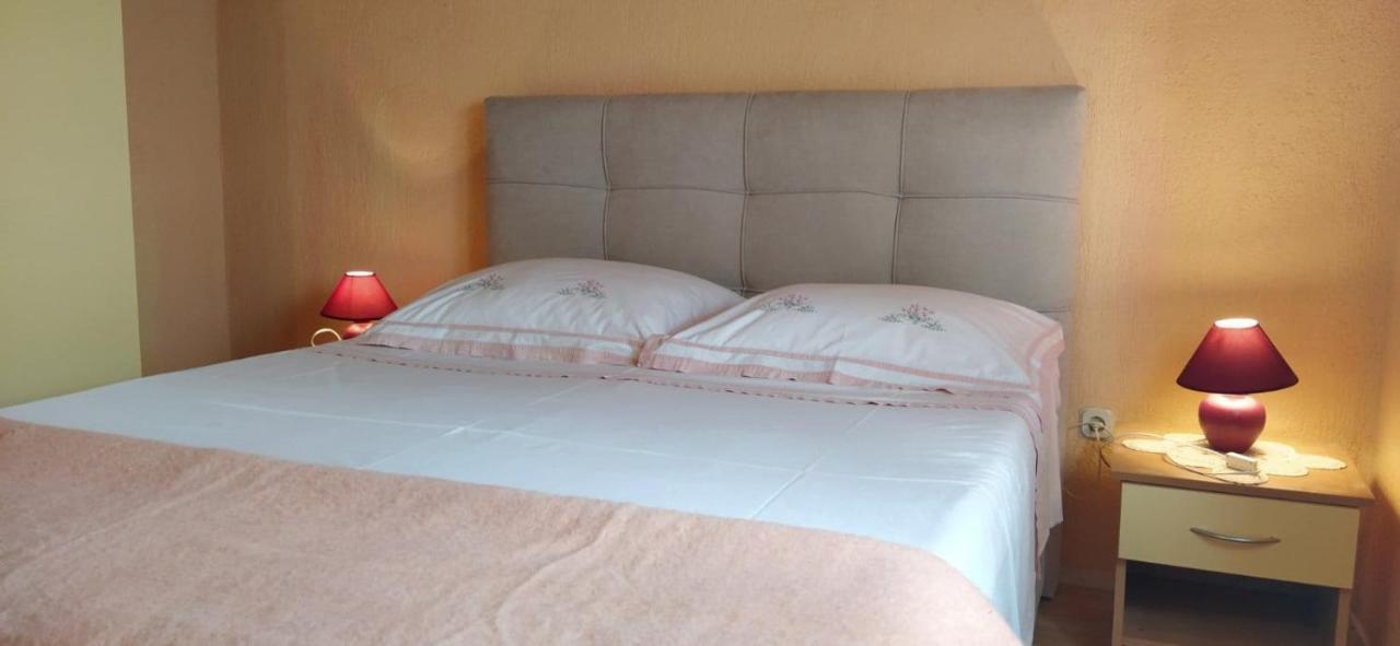 Apartment Dajana 4+2 Čižići Buitenkant foto